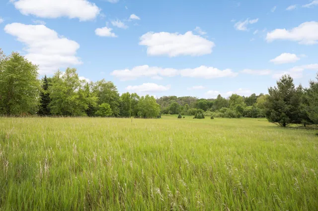 $199,900 | 12527 249th Avenue Northwest, Zimmerman, MN 55398