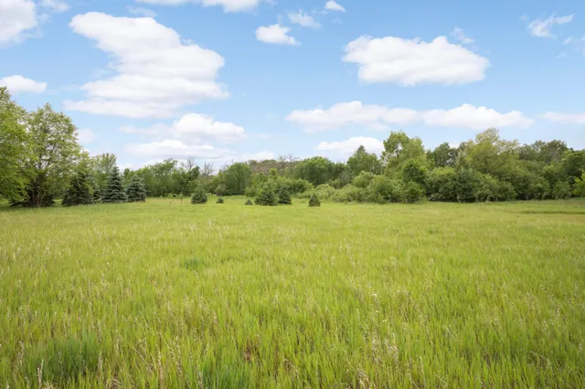 $199,900 | 12527 249th Avenue Northwest, Zimmerman, MN 55398