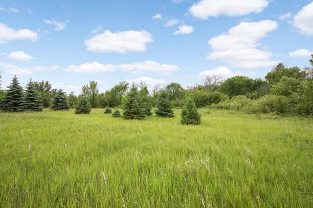 $199,900 | 12527 249th Avenue Northwest, Zimmerman, MN 55398