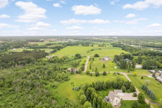 $199,900 | 12527 249th Avenue Northwest, Zimmerman, MN 55398