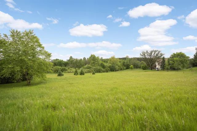 $199,900 | 12527 249th Avenue Northwest, Zimmerman, MN 55398