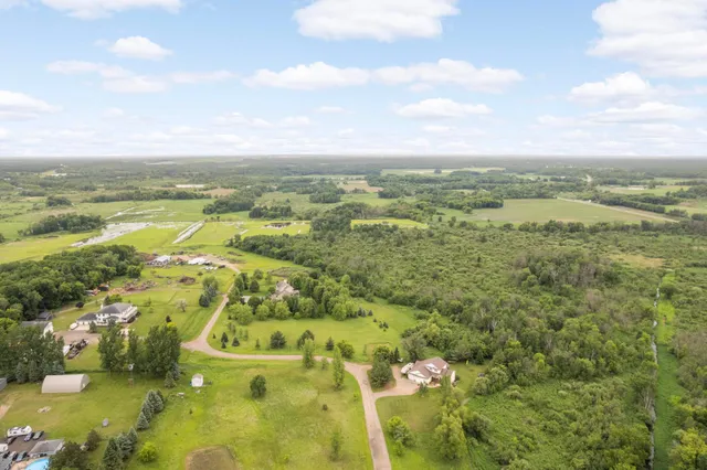 $199,900 | 12527 249th Avenue Northwest, Zimmerman, MN 55398