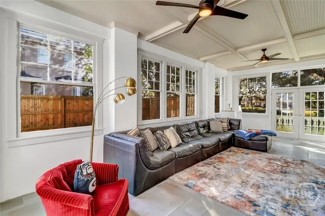 $10,000 | 602 East Victory Drive, Savannah, GA 31405