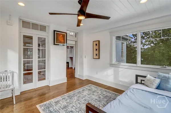 $10,000 | 602 East Victory Drive, Savannah, GA 31405