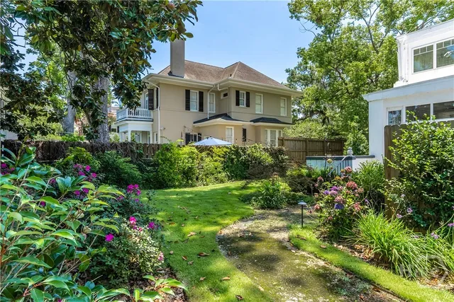 $10,000 | 602 East Victory Drive, Savannah, GA 31405