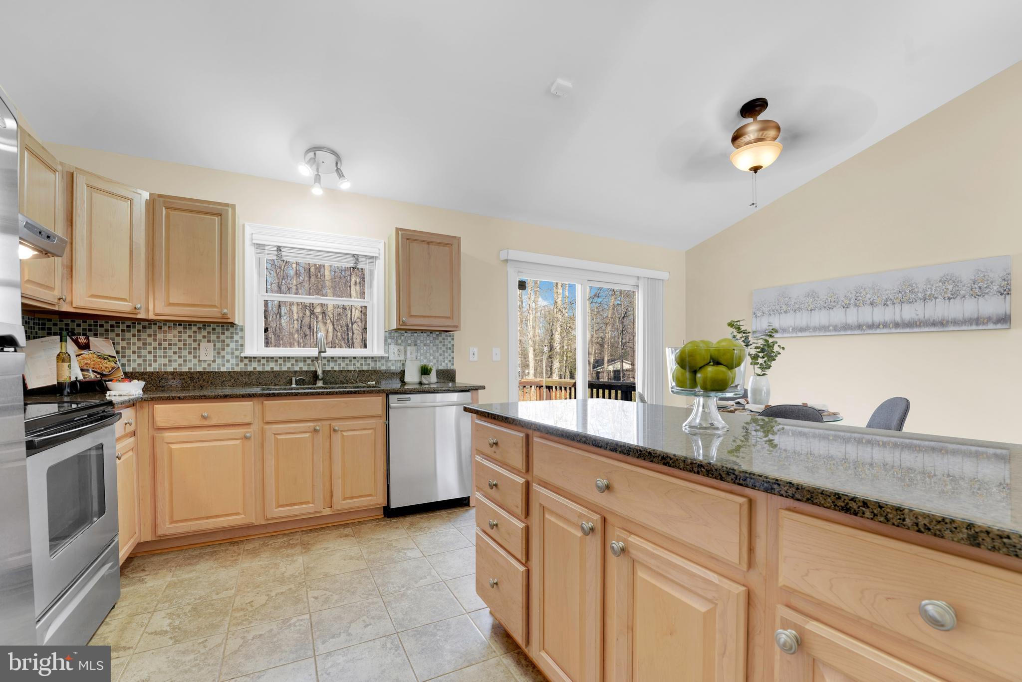 8394 Cobb Road Manassas, VA 20112 - Photo 12 of 40
