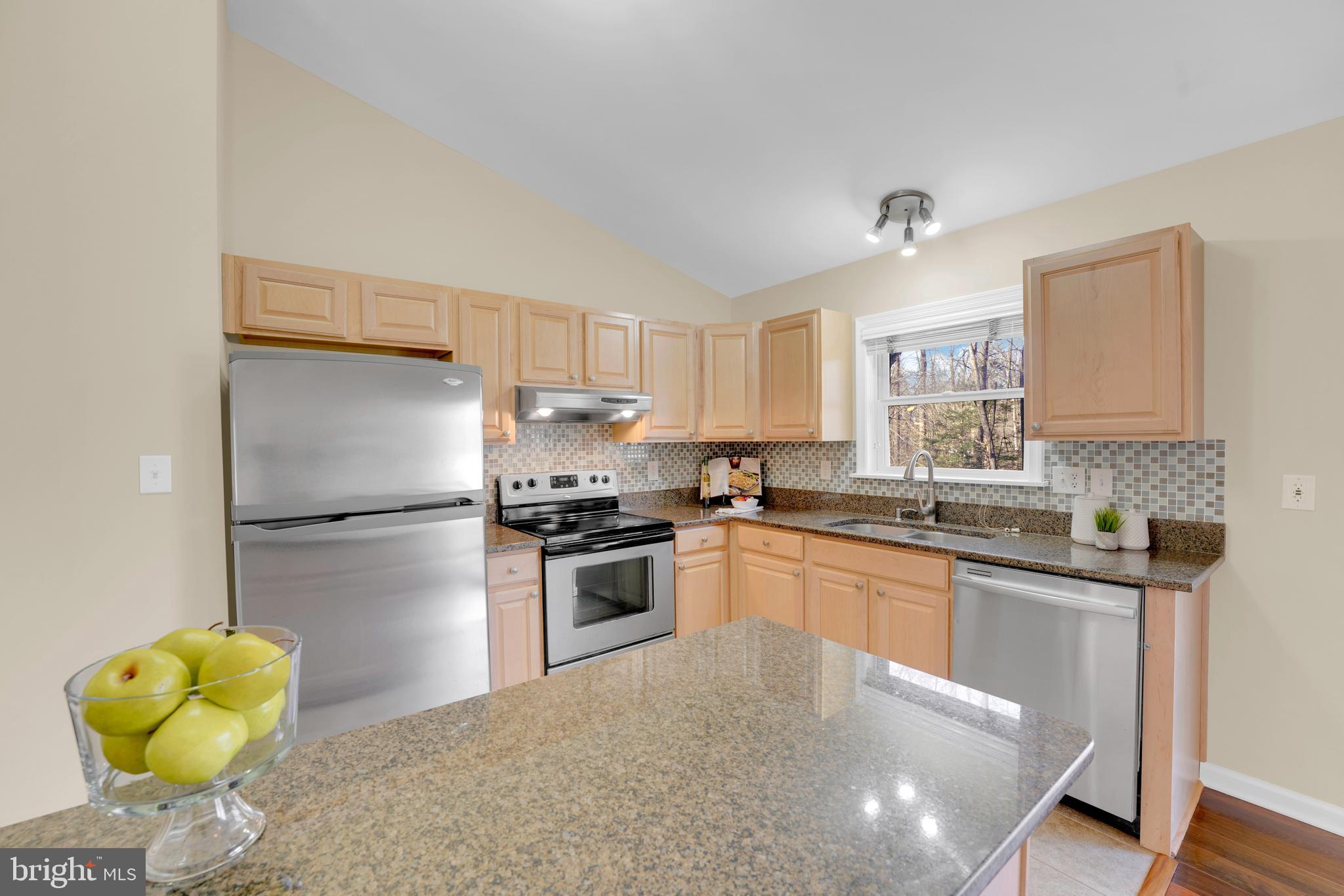 8394 Cobb Road Manassas, VA 20112 - Photo 16 of 40