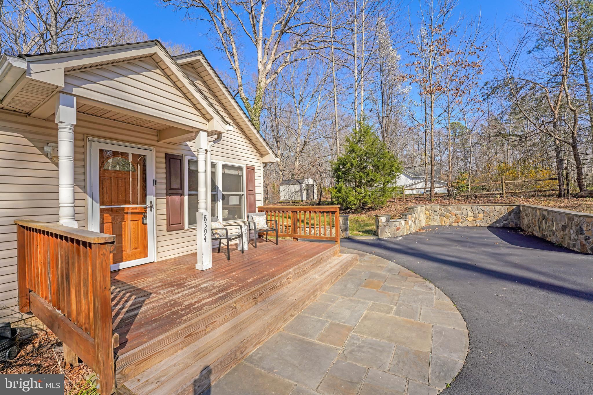 8394 Cobb Road Manassas, VA 20112 - Photo 2 of 40
