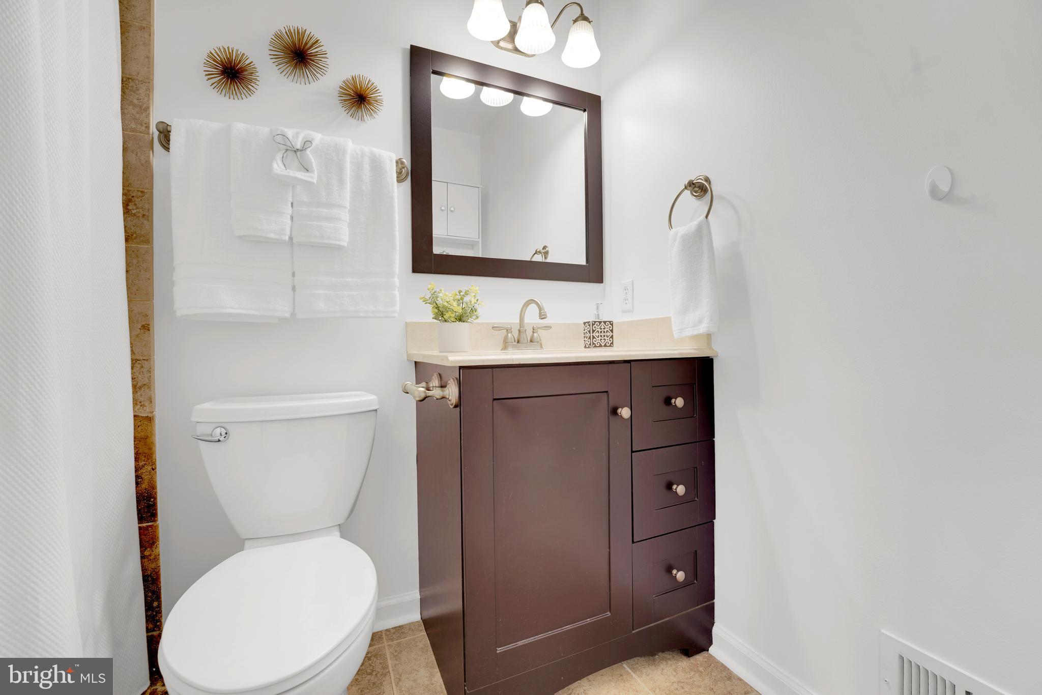 8394 Cobb Road Manassas, VA 20112 - Photo 28 of 40