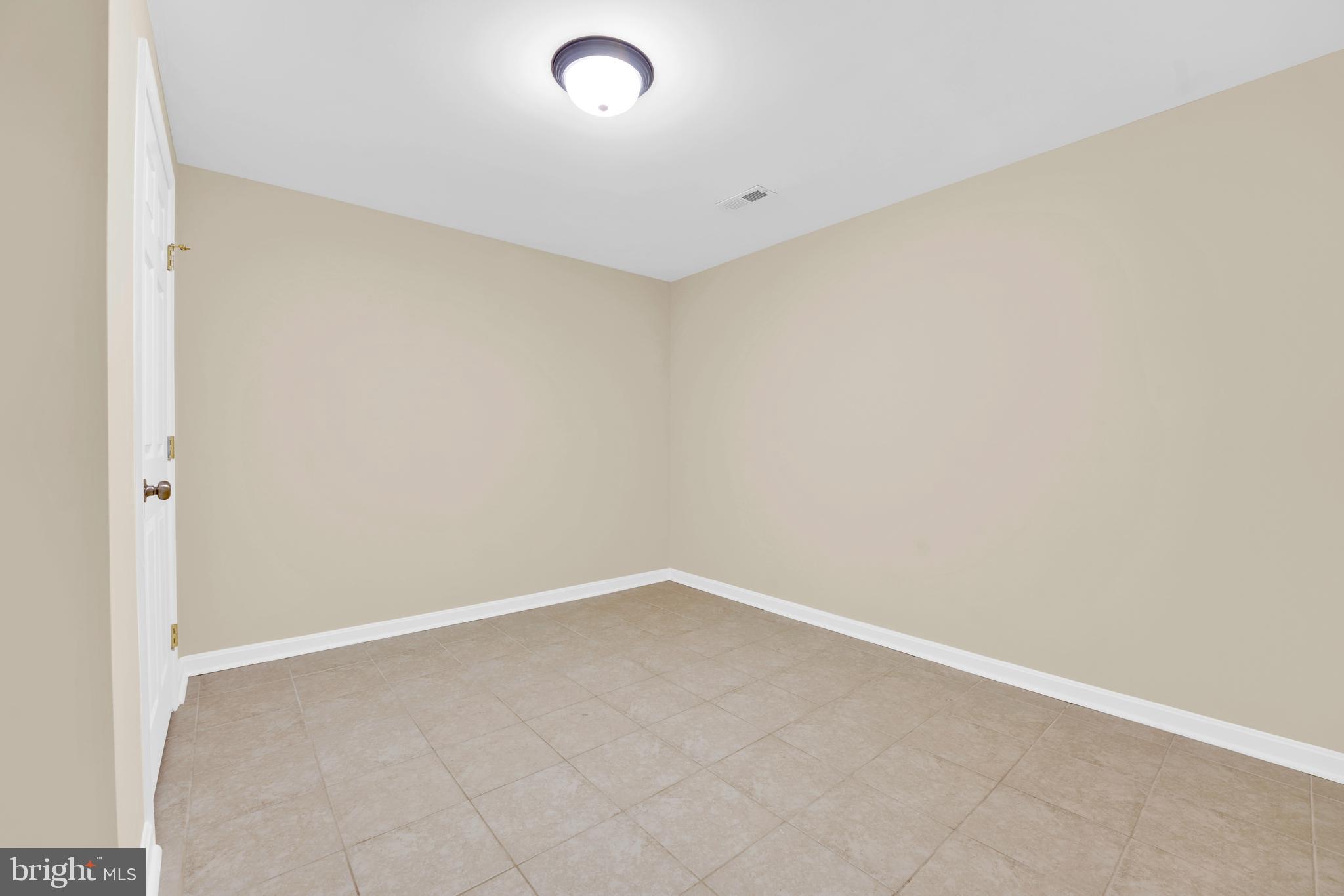 8394 Cobb Road Manassas, VA 20112 - Photo 35 of 40
