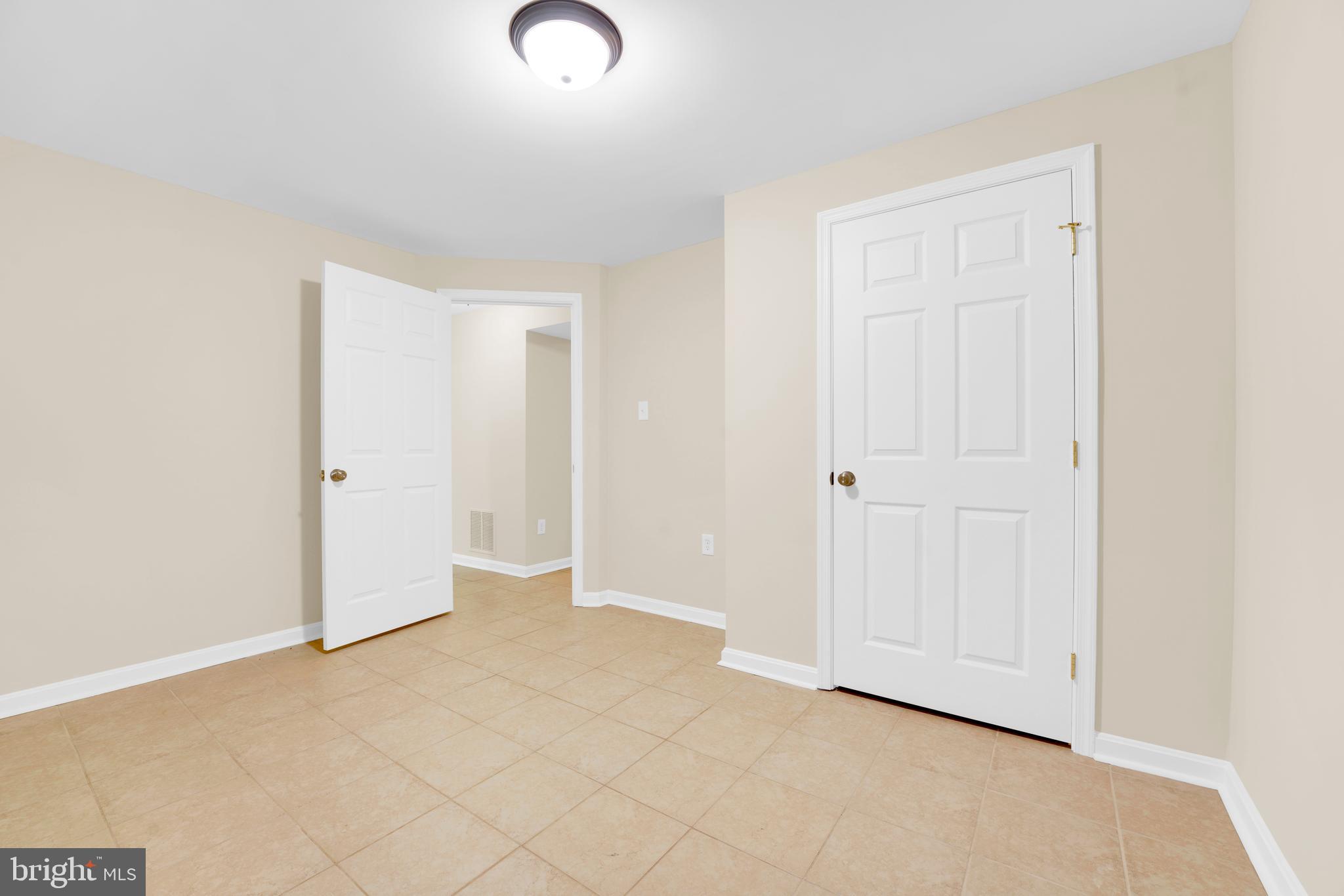 8394 Cobb Road Manassas, VA 20112 - Photo 36 of 40