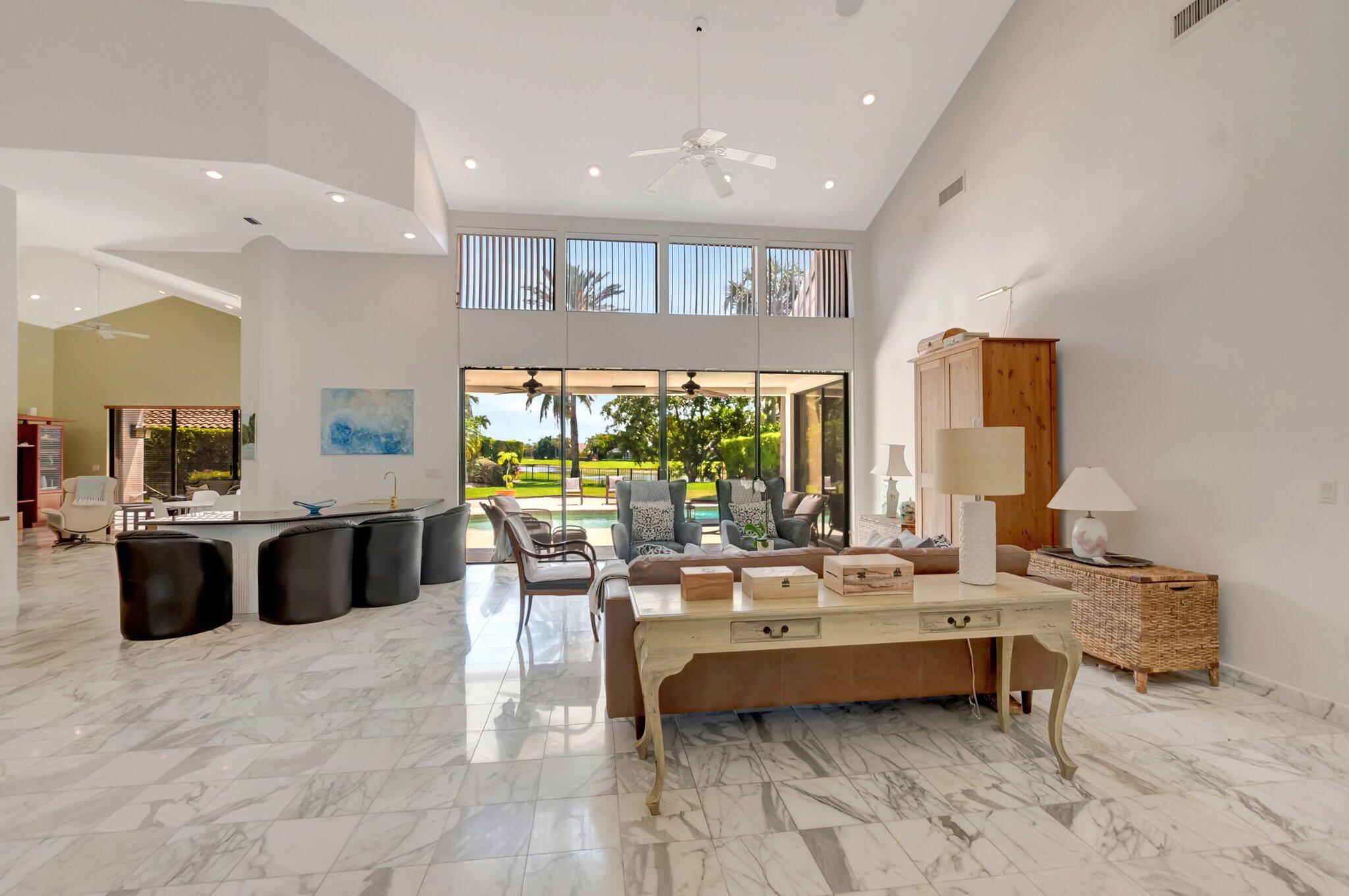 10535 Stonebridge Boulevard Boca Raton, FL 33498 - Photo 5 of 62 Family Room/Bar