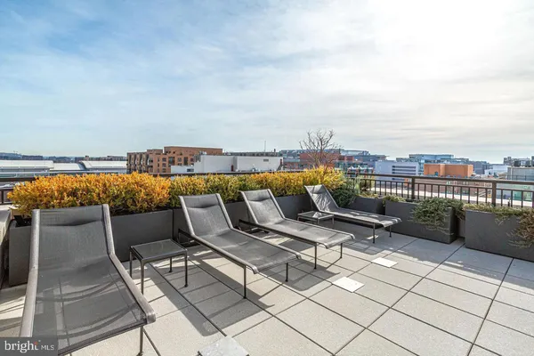 $2,449 | 1011 M Street Northwest, Unit 606, Washington, DC 20001