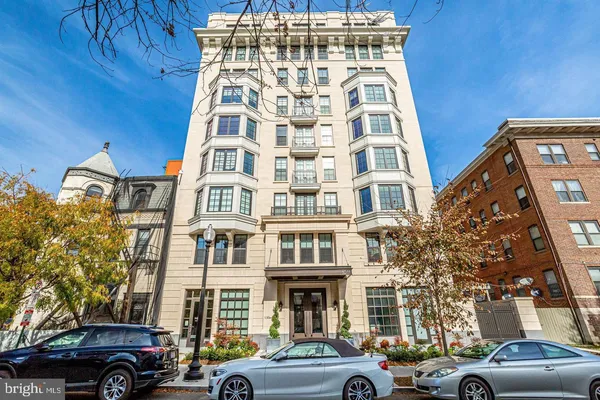 $2,449 | 1011 M Street Northwest, Unit 606, Washington, DC 20001