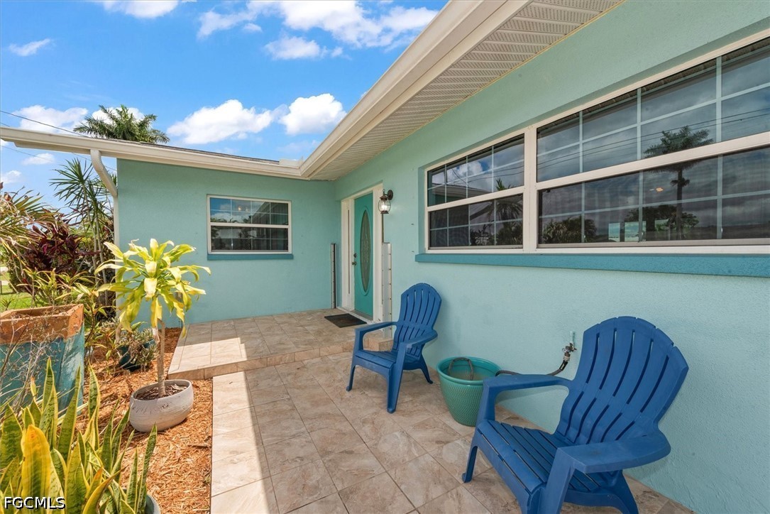 1720 Club House Road North Fort Myers, FL 33917 - Photo 2 of 36