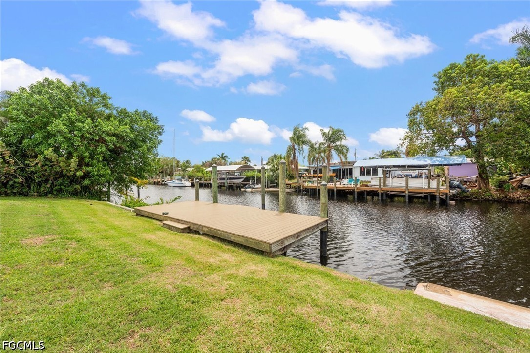 1720 Club House Road North Fort Myers, FL 33917 - Photo 26 of 36