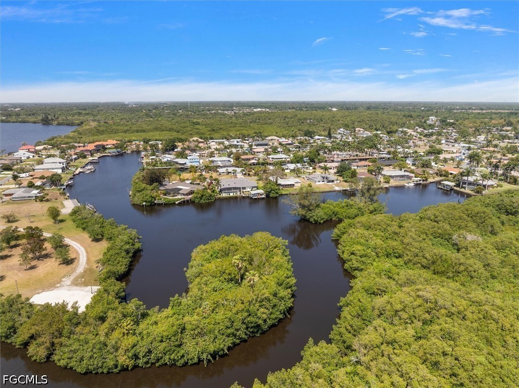 1720 Club House Road North Fort Myers, FL 33917 - Photo 31 of 36