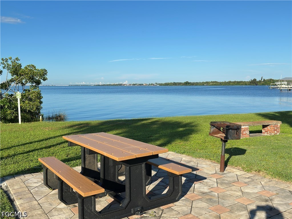 1720 Club House Road North Fort Myers, FL 33917 - Photo 34 of 36