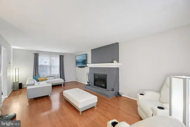 $360,000 | 118 Old Orchard Road, York, PA 17403