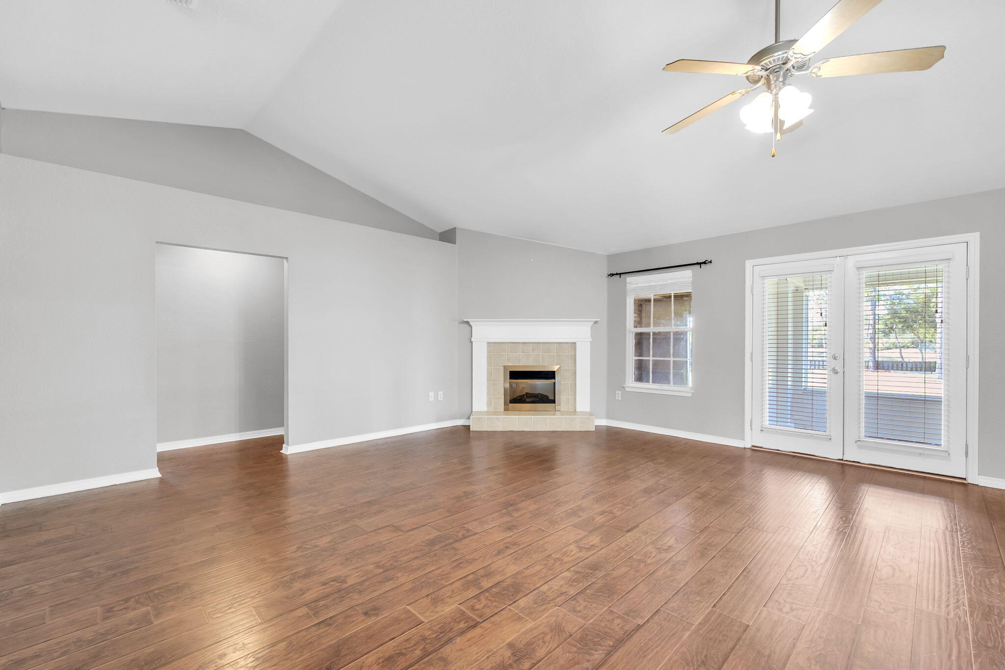 641 East Shipwreck Road Santa Rosa Beach, FL 32459 - Photo 15 of 71 Living Room