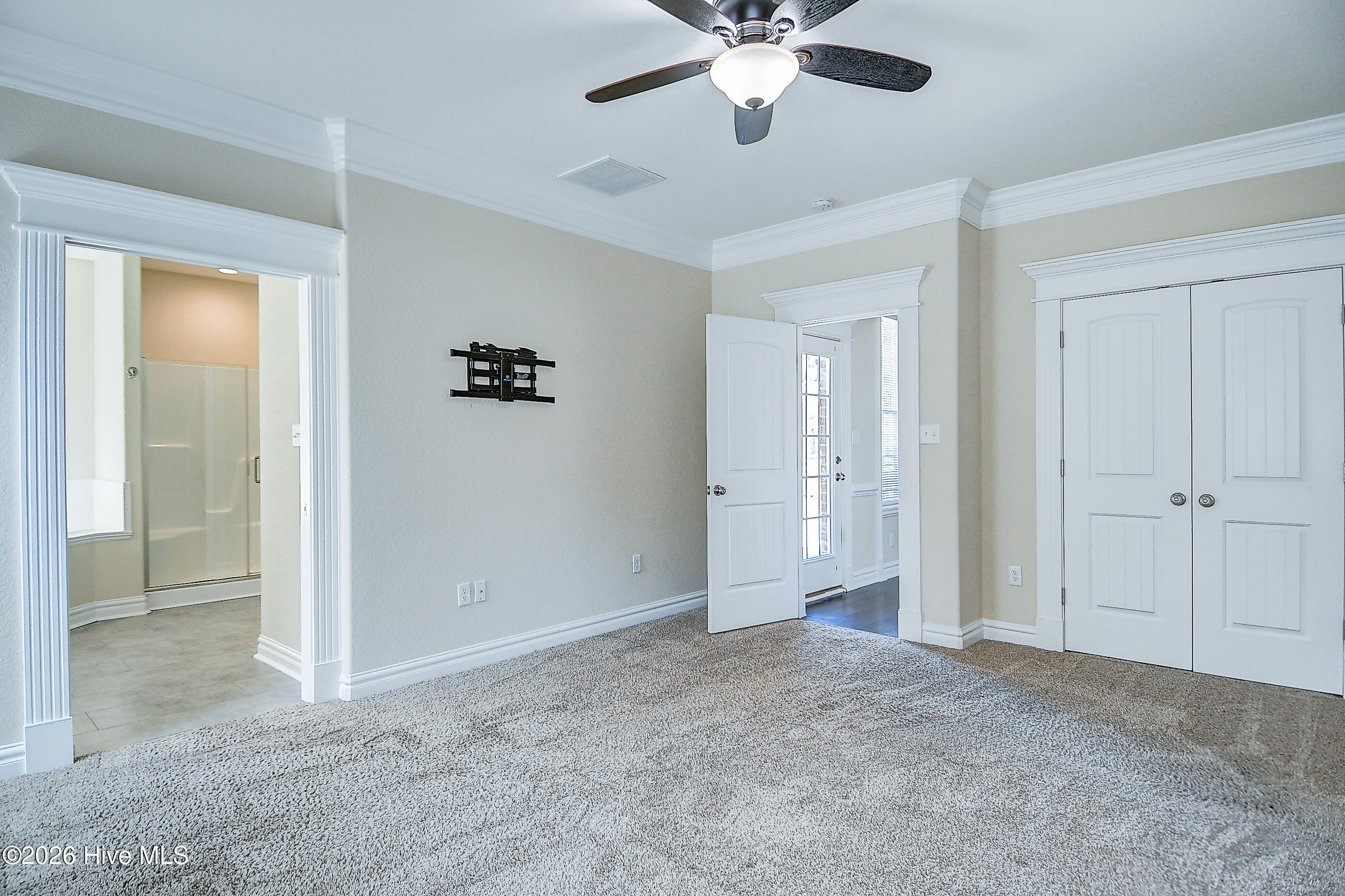 102 Armstead Court Currituck, NC 27929 - Photo 17 of 51 Primary Bedroom