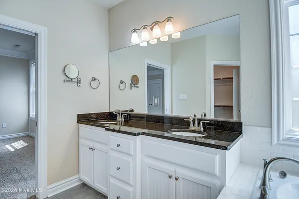 $584,000 | 102 Armstead Court, Currituck, NC 27929