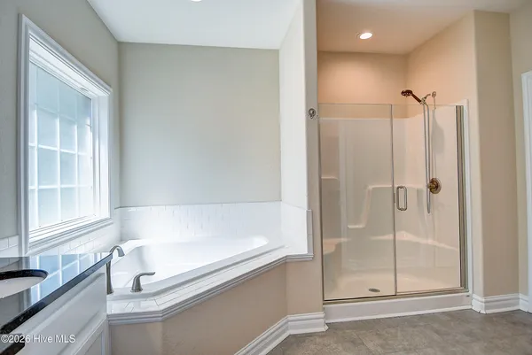 $584,000 | 102 Armstead Court, Currituck, NC 27929