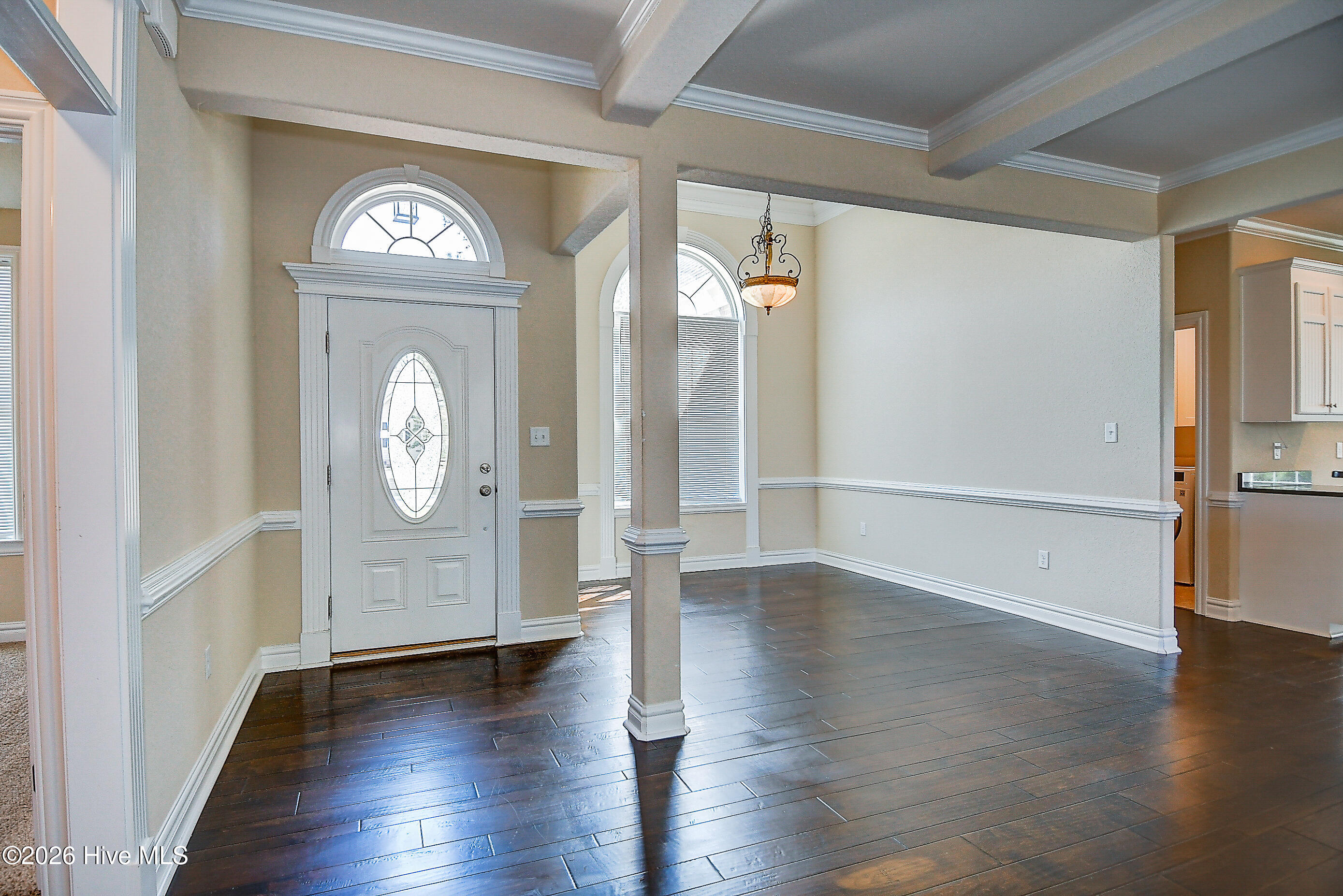 102 Armstead Court Currituck, NC 27929 - Photo 4 of 51 Foyer