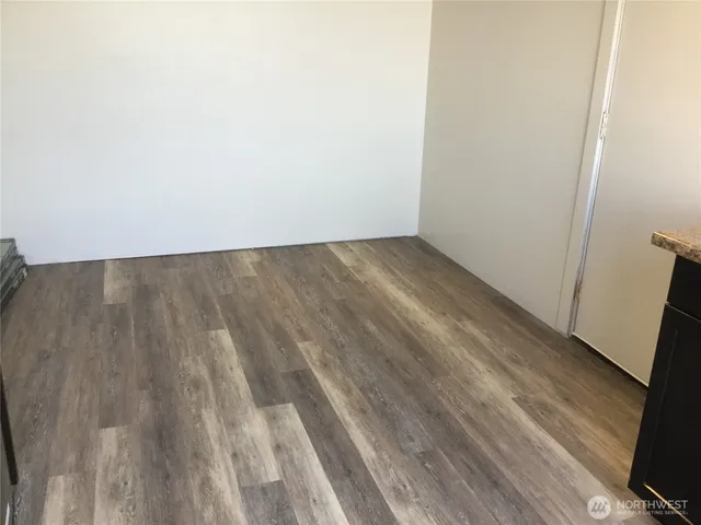 $1,025 | 2808 Hoyt Avenue, Unit 302, Everett, WA 98201