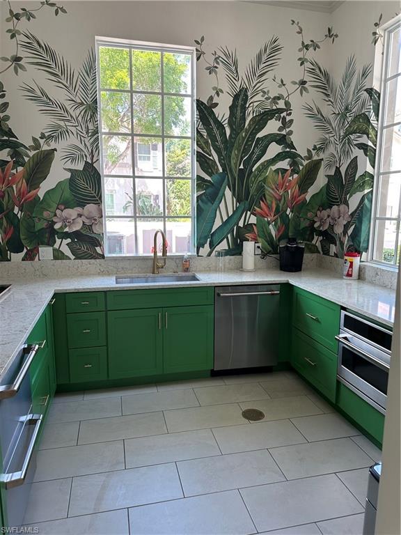 157 Colonade Circle, Unit 1002 Naples, FL 34103 - Photo 21 of 21 social room kitchen