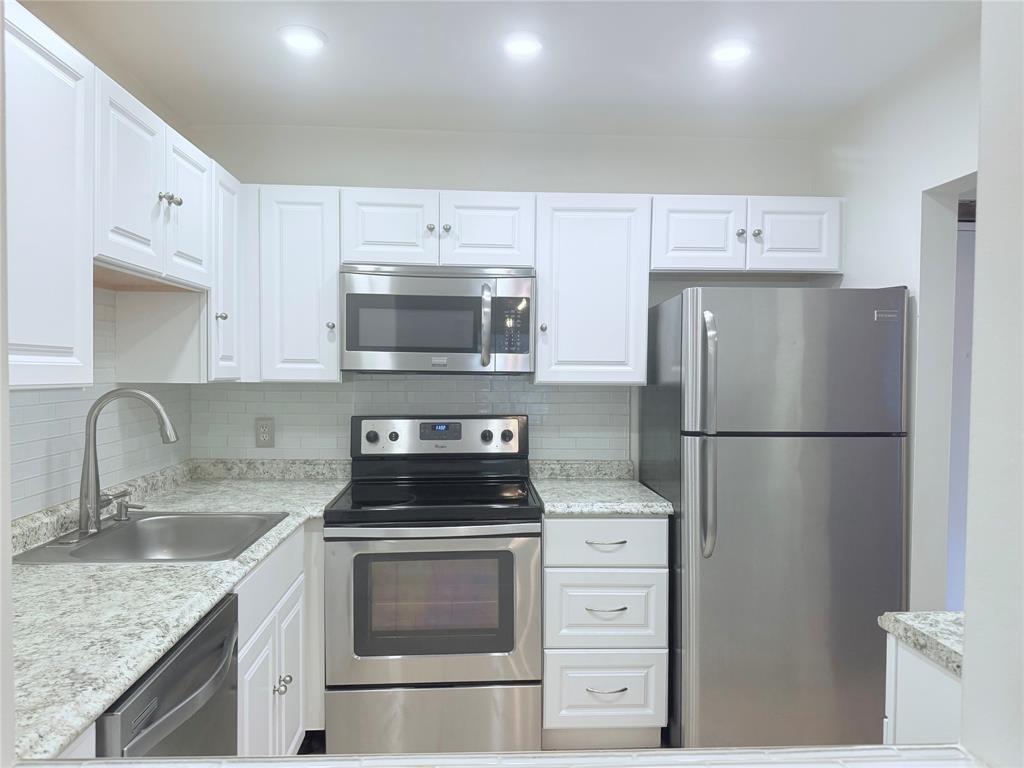 251 South Cypress Road, Unit 120 Pompano Beach, FL 33060 - Photo 8 of 42