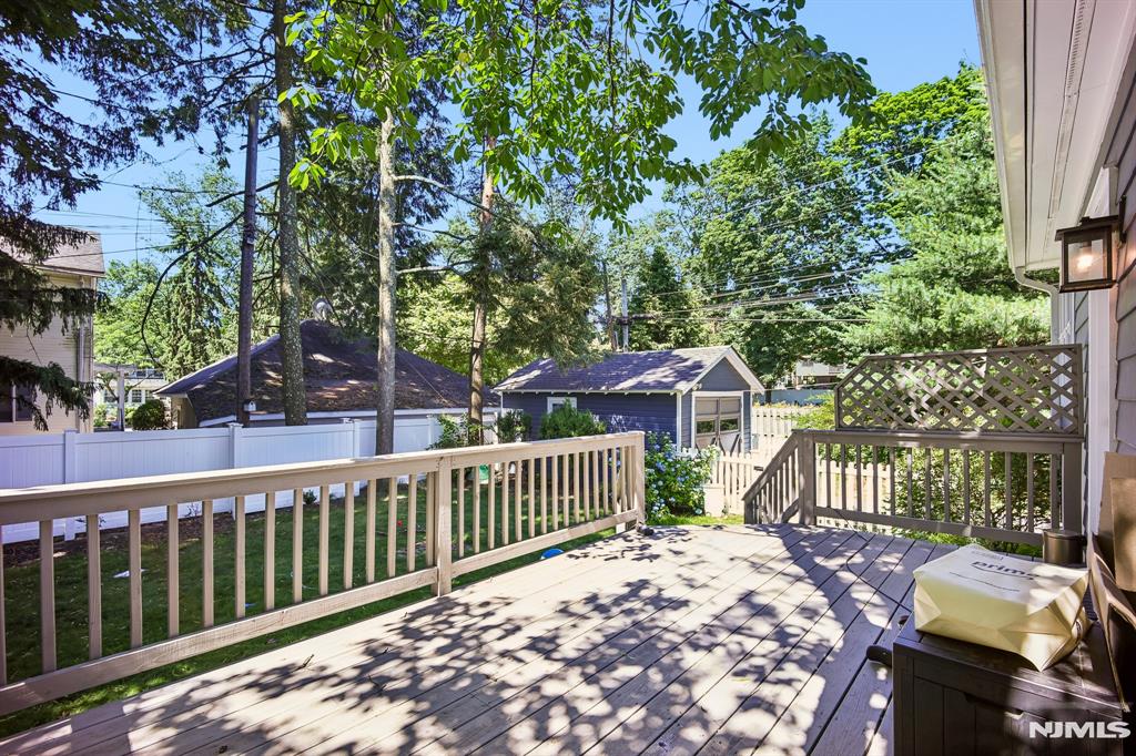 10 Mountain Place Montclair, NJ 07043 - Photo 17 of 20