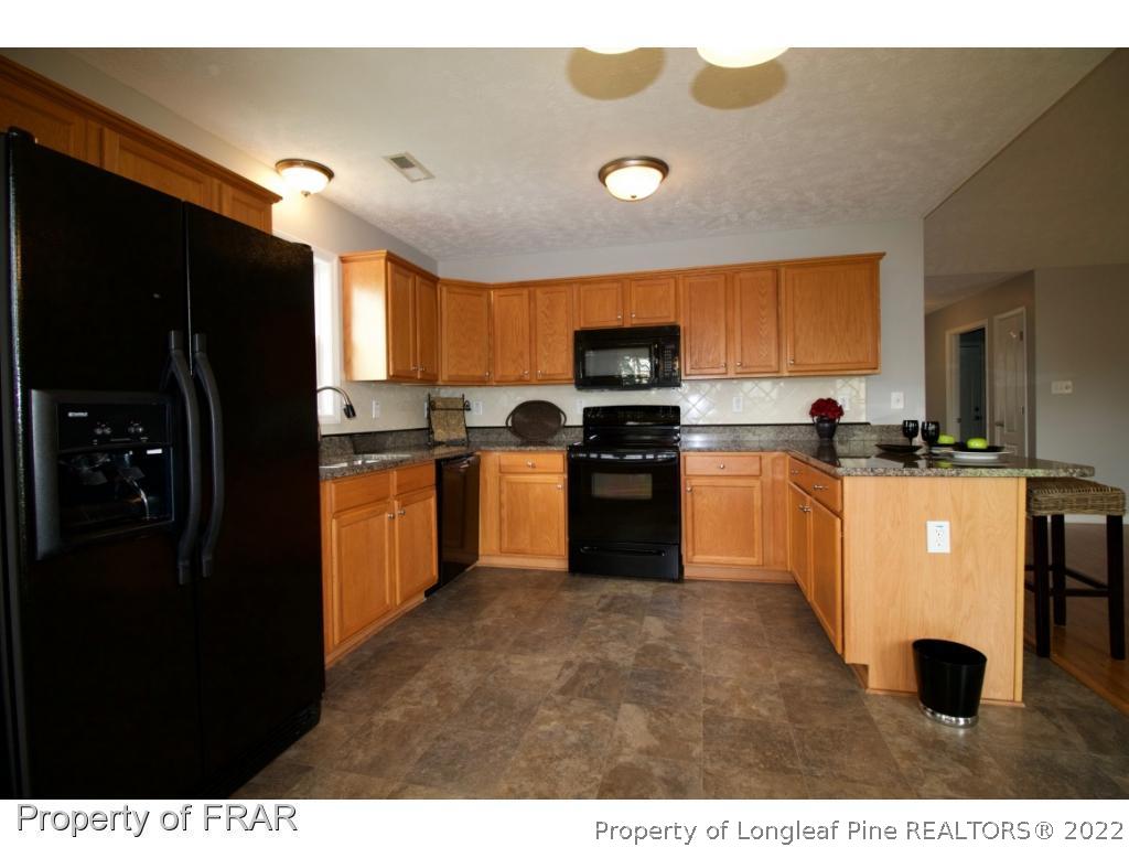 1937 Yellowbrick Road Fayetteville, NC 28314 - Photo 7 of 27 Gallery Image 7