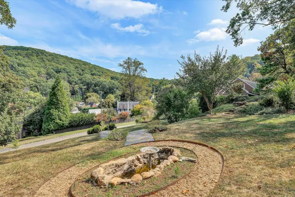$1,450,000 | 2752 Jefferson Street Southeast, Roanoke, VA 24014