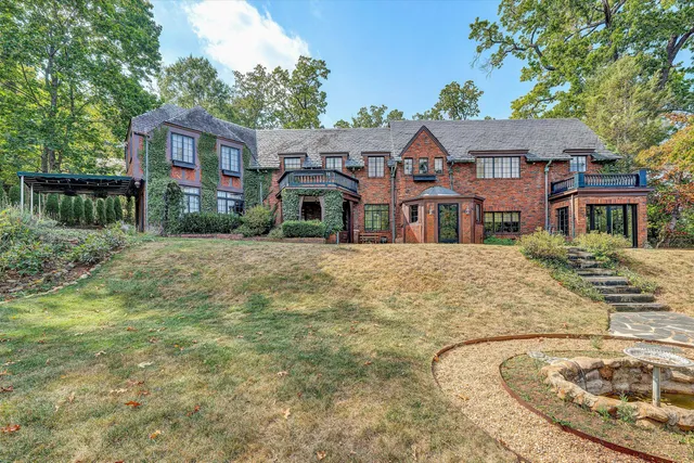 $1,500,000 | 2752 Jefferson Street Southeast, Roanoke, VA 24014