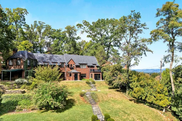 $1,450,000 | 2752 Jefferson Street Southeast, Roanoke, VA 24014