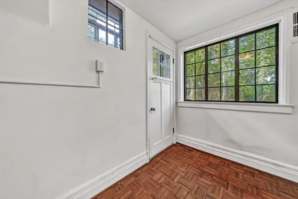 $1,450,000 | 2752 Jefferson Street Southeast, Roanoke, VA 24014