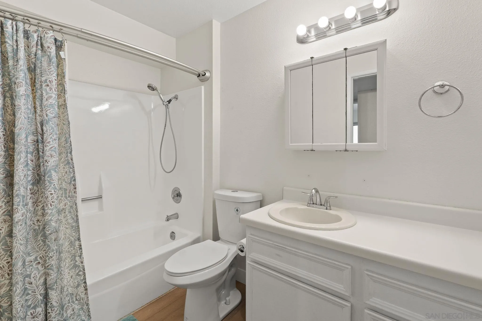 6171 Rancho Mission Road, Unit 208 San Diego, CA 92108 - Photo 17 of 40