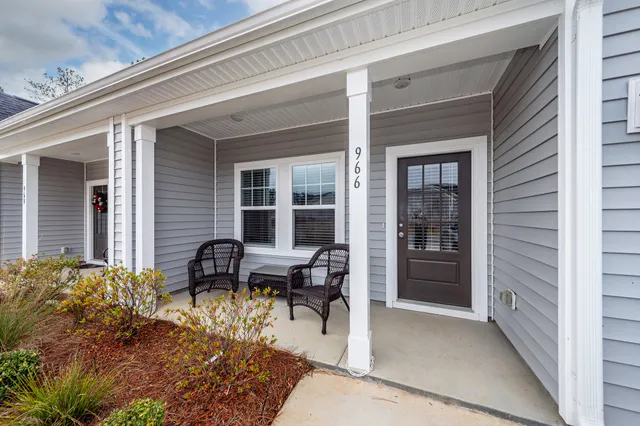 $294,000 | 966 Dusk Drive, Summerville, SC 29486