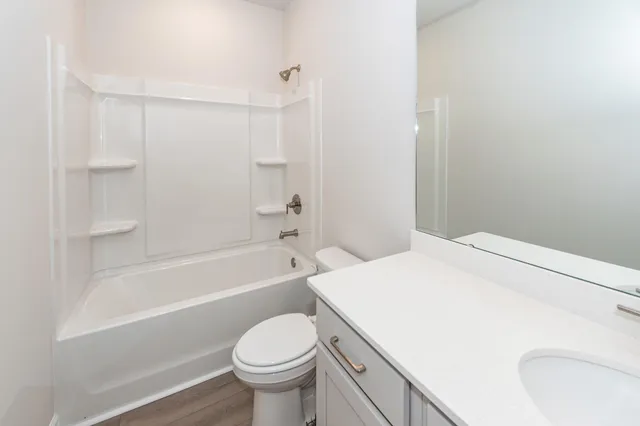 $294,000 | 966 Dusk Drive, Summerville, SC 29486