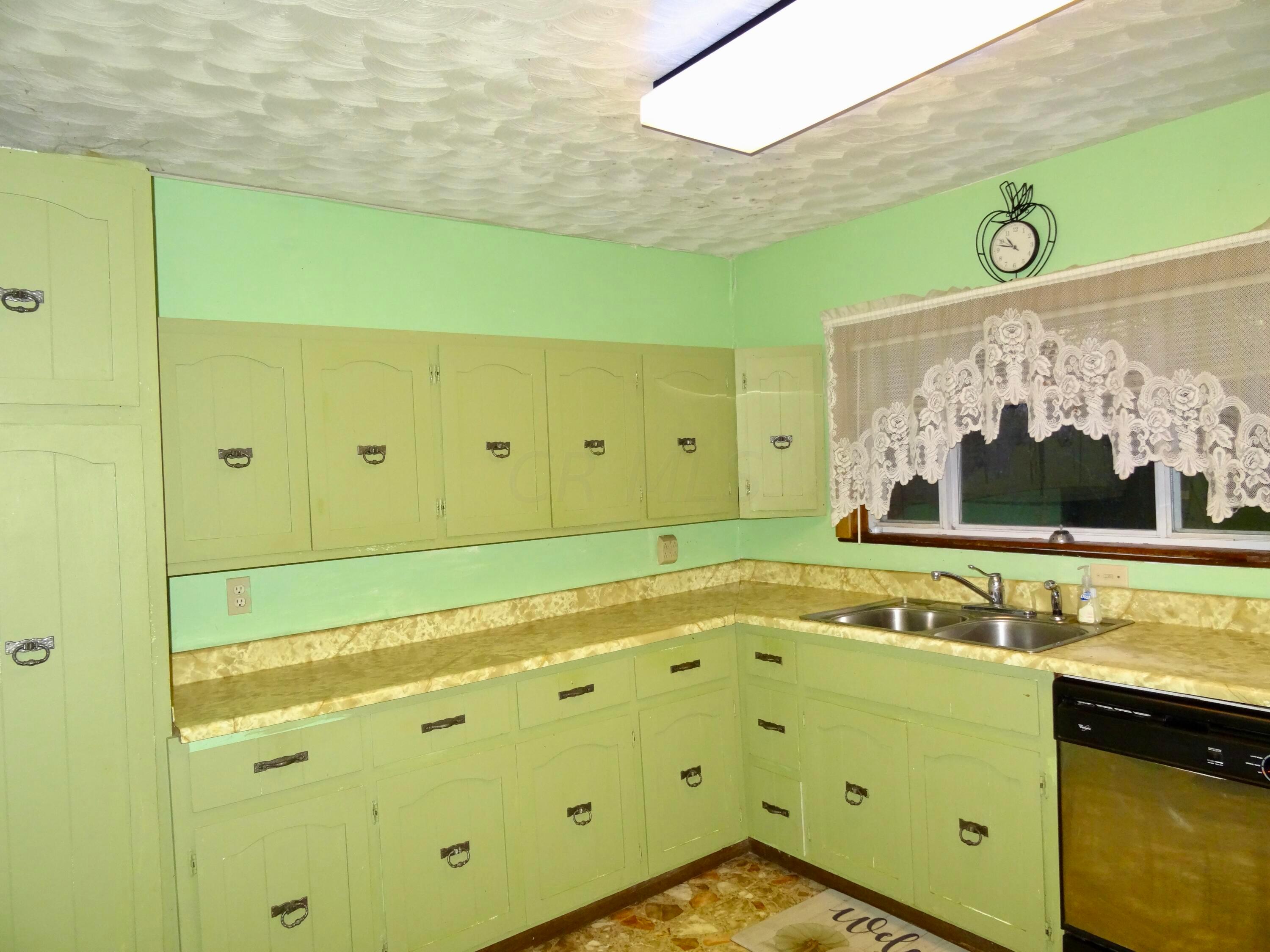 13817 Era Road Mount Sterling, OH 43143 - Photo 9 of 24 DSC02459