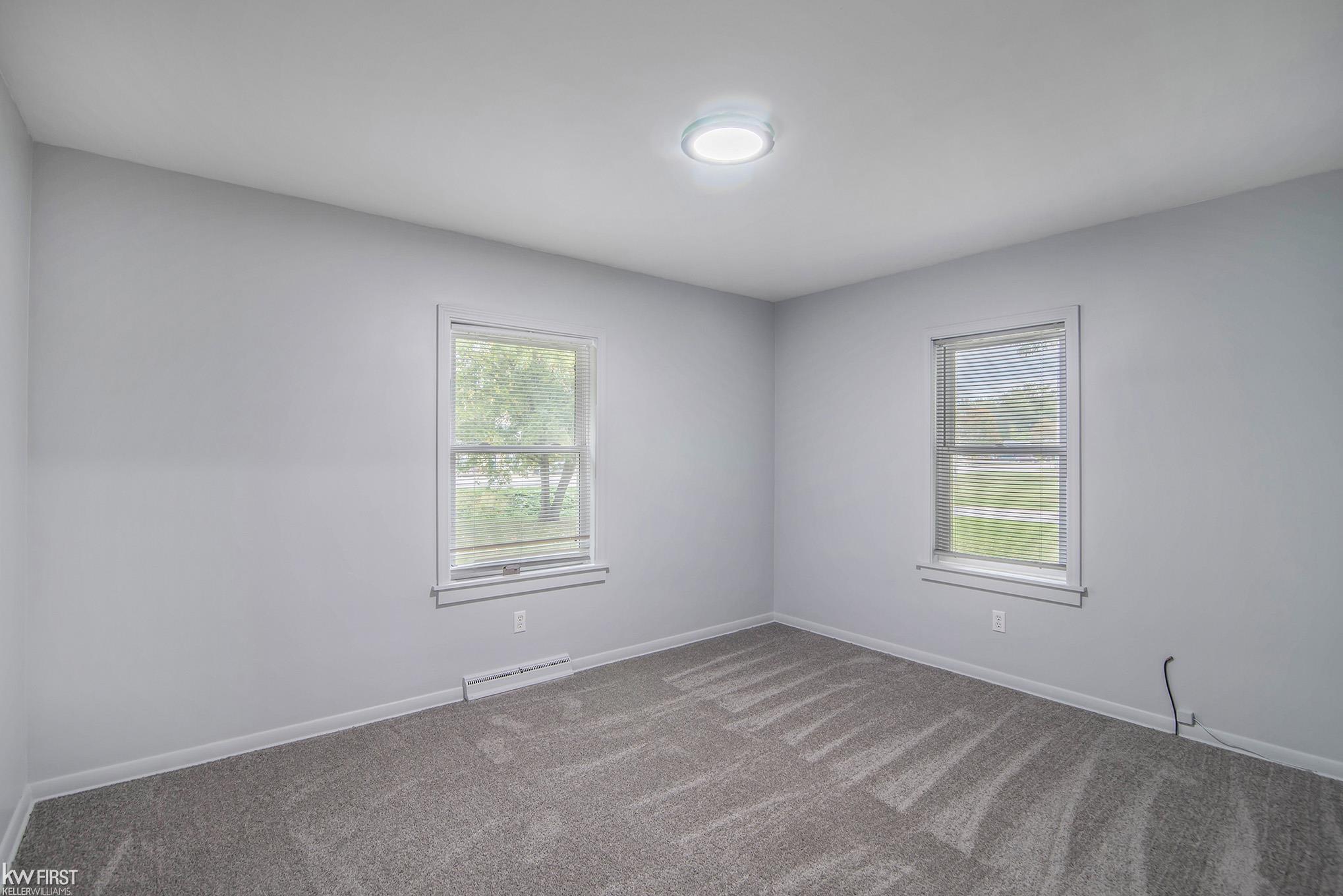 7048 Lapeer Road Davison, MI 48423 - Photo 15 of 36 50092596-14.JPG