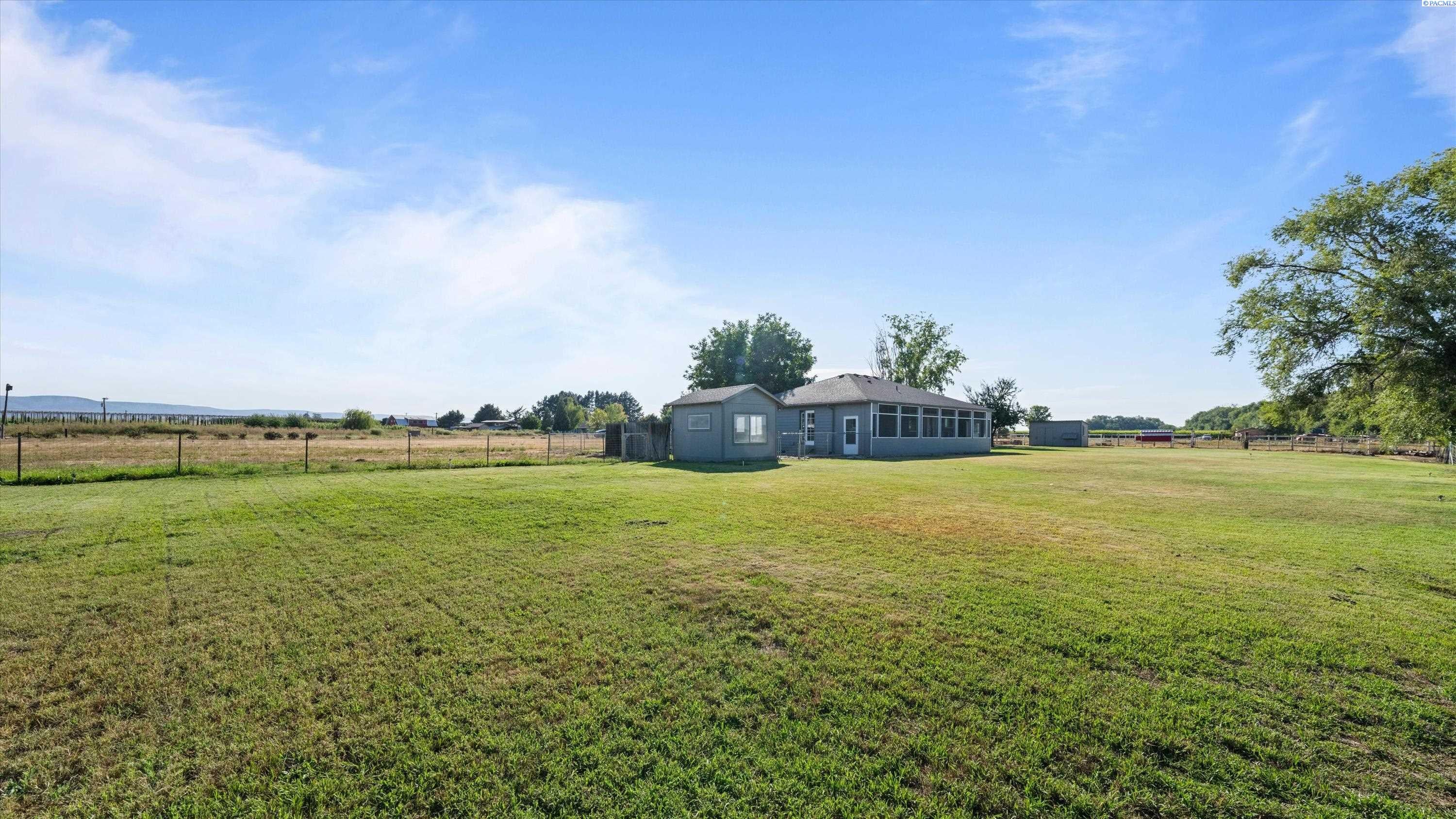 503 Riverfront Road Mabton, WA 98935 - Photo 14 of 32 Gallery Image 14