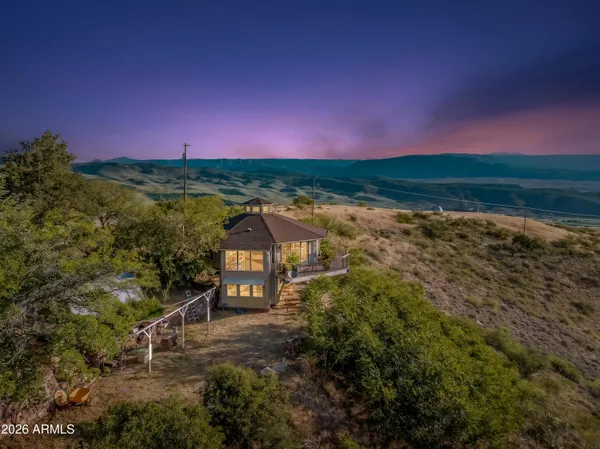 $811,000 | 345 Dundee Avenue, Clarkdale, AZ 86324