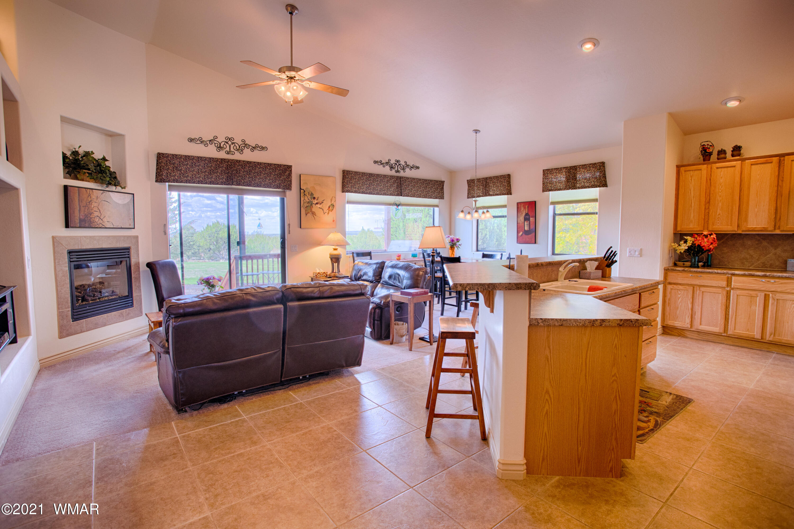 8234 Windward, Unit 59 Show Low, AZ 85901 - Photo 6 of 37