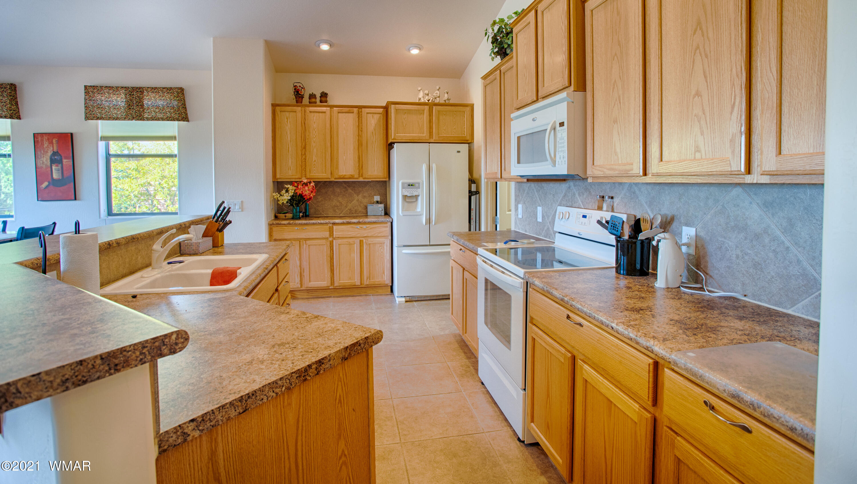 8234 Windward, Unit 59 Show Low, AZ 85901 - Photo 7 of 37