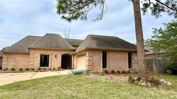 $2,100 | 14834 Charlmont Drive, Houston, TX 77083