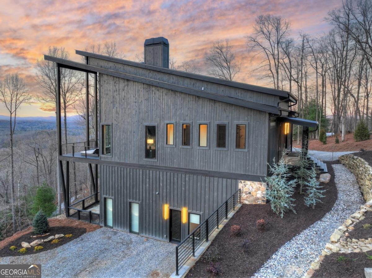 415 Green Ridge Trail Blue Ridge, GA 30513 - Photo 33 of 94