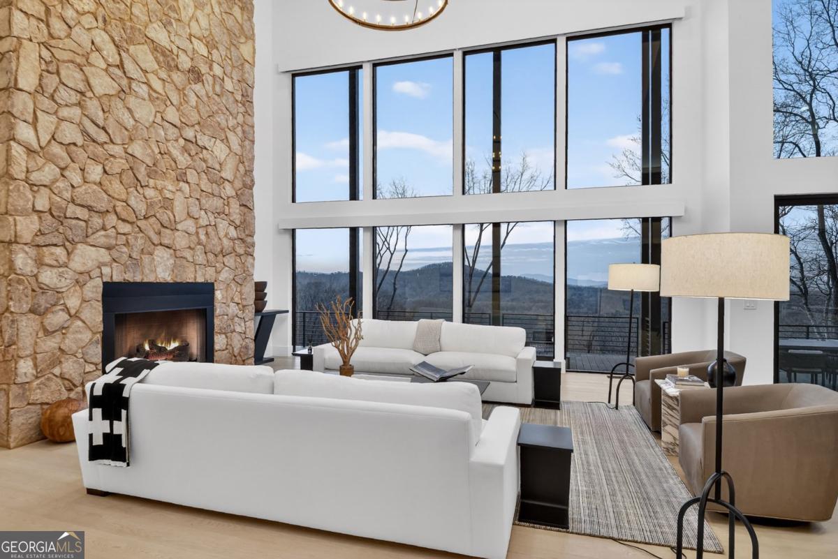 415 Green Ridge Trail Blue Ridge, GA 30513 - Photo 5 of 94