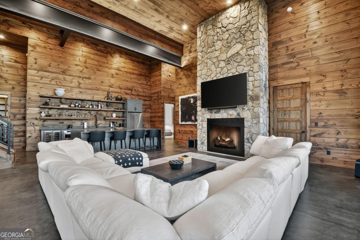 415 Green Ridge Trail Blue Ridge, GA 30513 - Photo 7 of 94